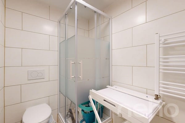 Immeuble de rendement avec 3 locaux commerciaux à Monthey 7