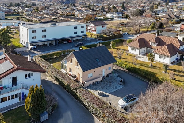 Belle maison familiale avec grand jardin à Ardon 3