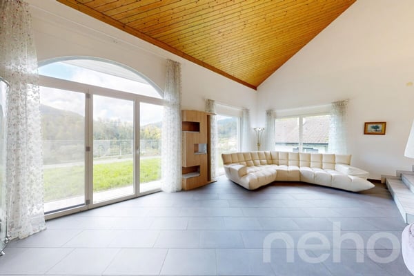 Villa in der Idylle mit Weitsicht auf die Berge 2