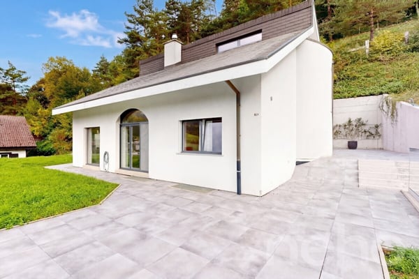 Villa in der Idylle mit Weitsicht auf die Berge 11