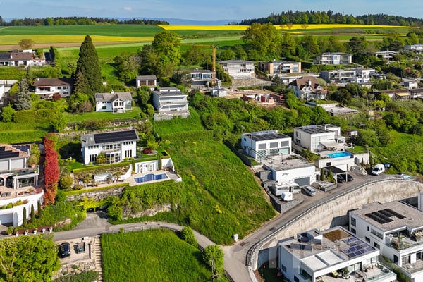 Villa d'architecte avec vue panoramique sur le lac et les montagnes 7
