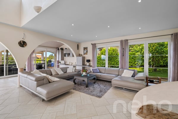 Maison d'exception avec piscine chauffée  ! 7