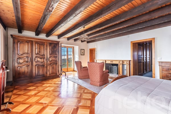 Grande maison familiale avec annexe indépendante 10