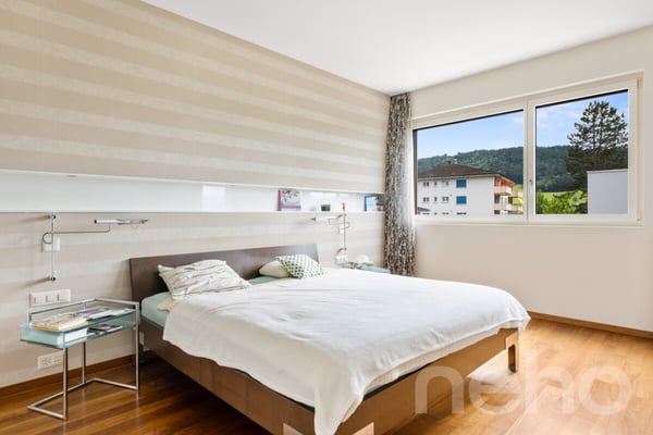 Exklusive Villa mit Wellnessbereich und Panorama-Aussicht 9