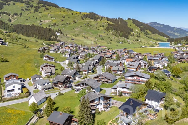 Charmante Dachwohnung mit Bergpanorama in Brigels 11