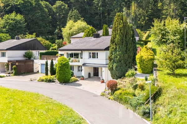 Ihr neues Zuhause mit viel Platz, Garten und Aussicht