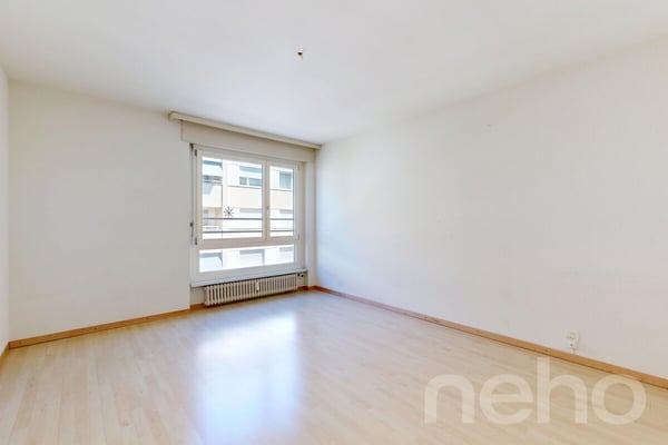 4.5-Zimmer-Wohnung mit Balkon und Tiefgarage im Kleinbasel 8