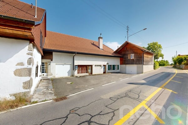 Maison de caractère avec 3 logements, jardin et vue ? fort potentiel 11