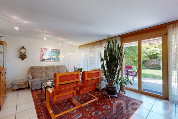 Charmantes 6.5-Zimmer-Reihenmittelhaus in Ruhiger Lage 4
