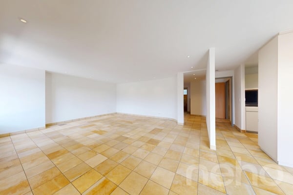 Exklusive Terrassenwohnung mit 189 m² Terrassen und Jura-Aussicht