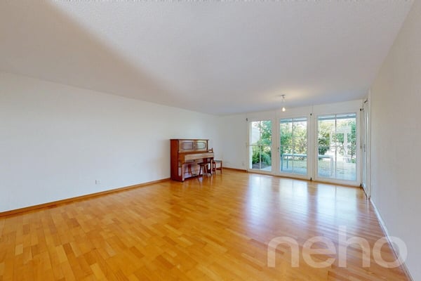 Helle 4.5 Zimmer Gartenwohnung in Utzenstorf 4