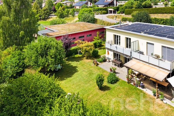 Familienfreundliche Doppelhaushälfte mit grossem Garten 12