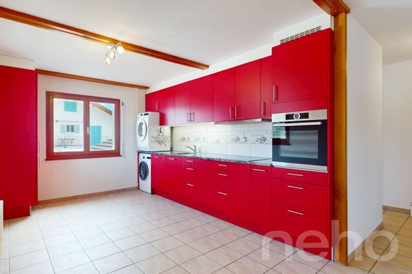 Le Bouveret: Villa de deux appartements en PPE 4
