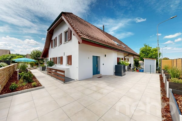 Saniertes 6-Zimmerhaus mit Wintergarten & PV-Anlage