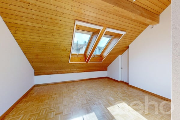 Lichtdurchflutete 3.5-Zimmer-Dachgeschosswohnung in Affoltern am Albis 9