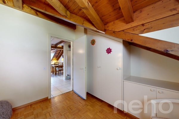 Exclusif: Appartement en attique avec mezzanine 8