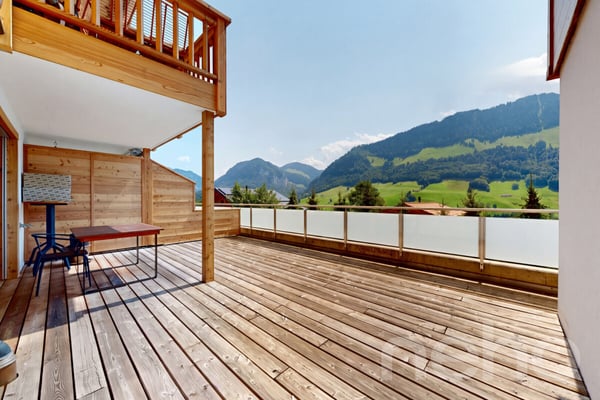 Un balcon XXL face aux Préalpes fribourgeoises 1