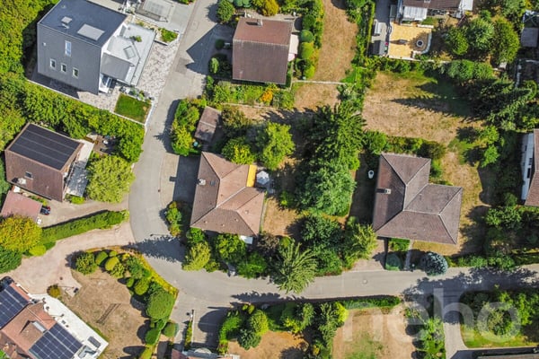 Freistehendes Einfamilienhaus auf 1'127 m² Traumgrundstück 3