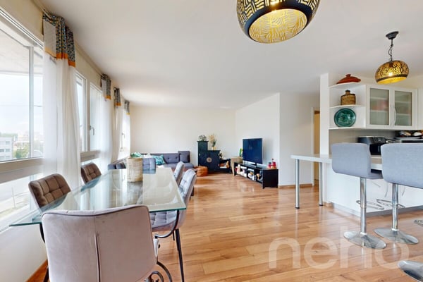 Grand appartement de 4,5 pces avec terrasse à Lausanne 1