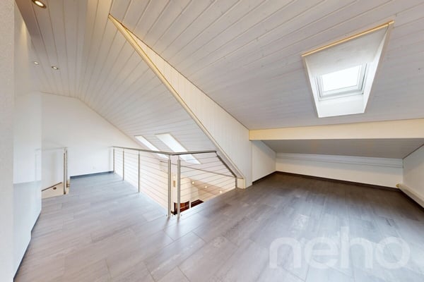 Wohnen auf zwei Ebenen - Stilvolle 4.5 Zimmer-Maisonettewohnung 11