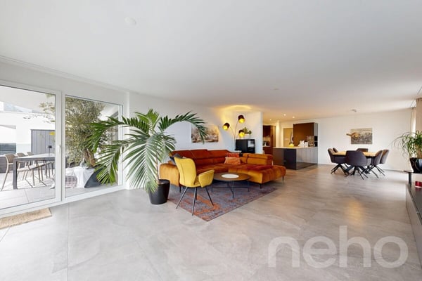 Moderne Terrassenwohnung mit beeindruckender Weitsicht 7