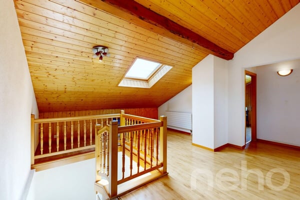 Duplex de 6.5 pièces avec balcon, garages à Savièse 10