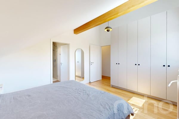 Duplex 4,5p avec jardin privatif, terrasses et vue lac 8