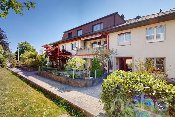 5-Zimmer-Wohnung mit Lift bis vor die Tür: ruhig und zentral