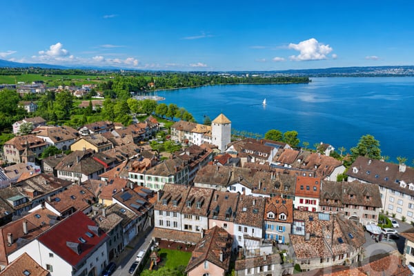 Appartement neuf avec jardin et accès au lac