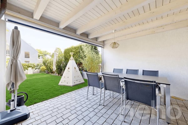 Doppeleinfamilienhaus mit Garten in Sackgasse 11