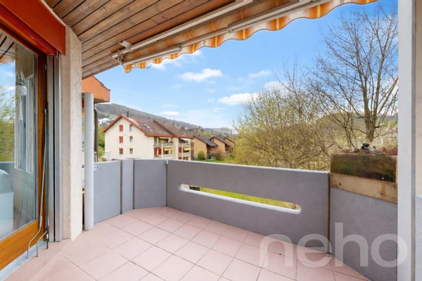 Lichtdurchflutete 5.5-Zimmer-Dachmaisonette mit Galerie und Balkon 5