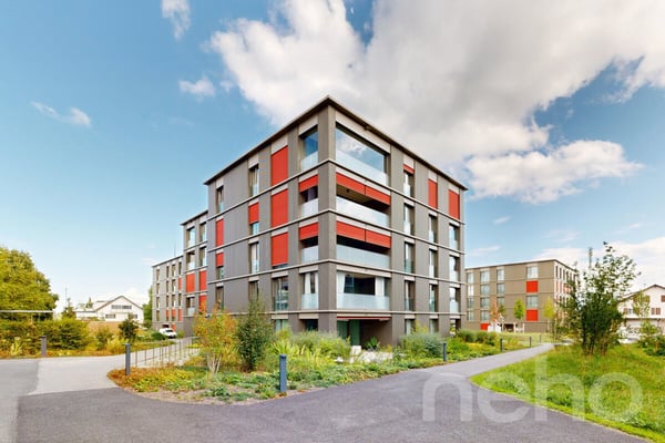 Lichtdurchflutet & top ausgestattet - 3.5-Zimmerwohnung, 94m2