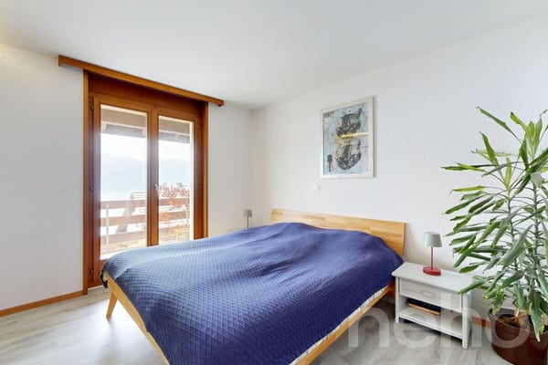 Duplex de charme avec vue imprenable sur le lac et les Alpes 12