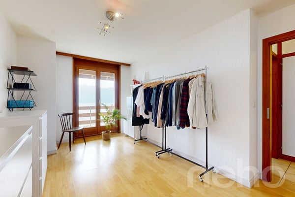 Duplex de charme avec vue imprenable sur le lac et les Alpes 10