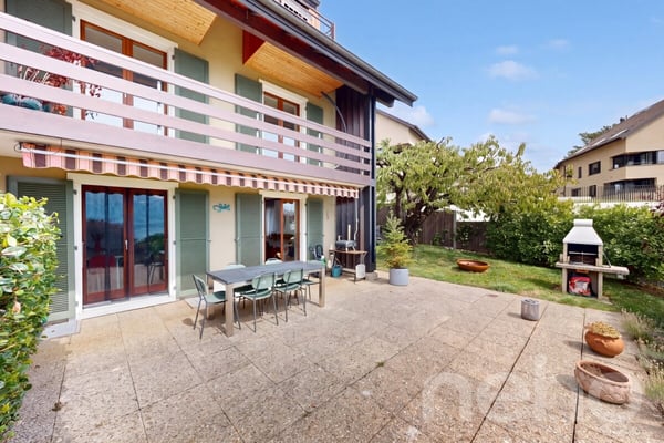 Duplex de charme avec vue imprenable sur le lac et les Alpes 1