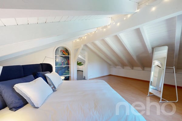 Grosse 2.5-Zimmer-Maisonette-Dachwohnung in Wirzweli 11