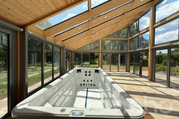 Grosses Einfamilienhaus mit Garten, Wintergarten und viel Potenzial 1