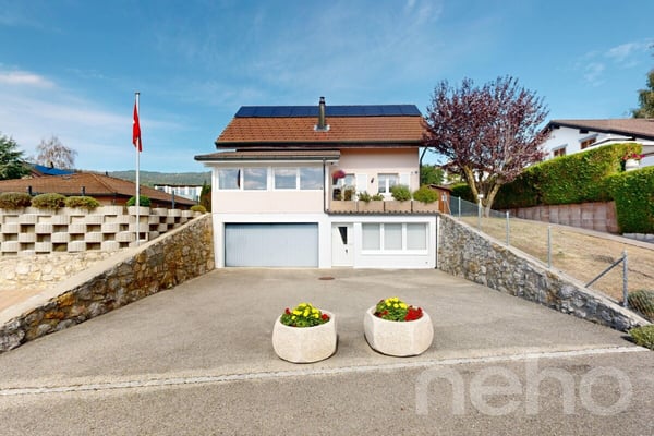 Maison 5.5 pcs lumineuse avec jardin, idéal famille 12