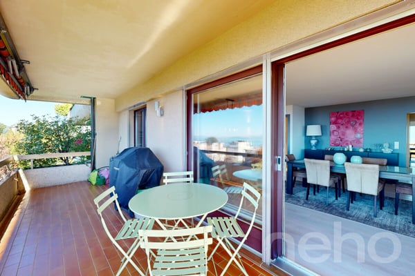 Magnifique appartement de 4,5 pièces avec vue panoramique sur le lac 2