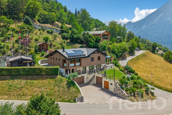 Exclusif: Grand chalet à Val de Bagnes avec une superbe situation