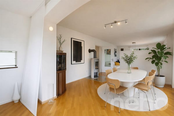 Freistehendes Einfamilienhaus mit herrlichem Garten und Grünsicht