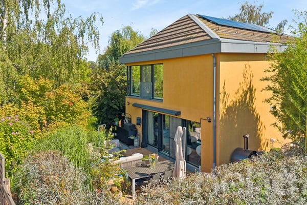 Villa contemporaine avec studio indépendant aux portes de Lausanne