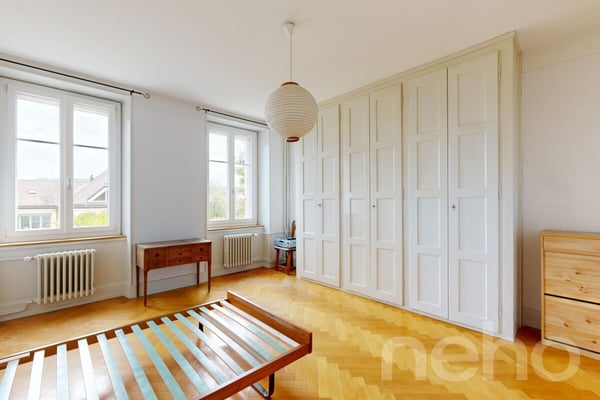 Spacieux 2,5 pièces avec grand garage 9