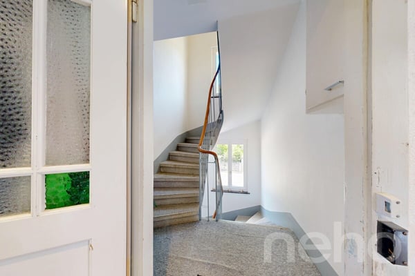 Maison avec 2 appartements, grand jardin & fort potentiel 7