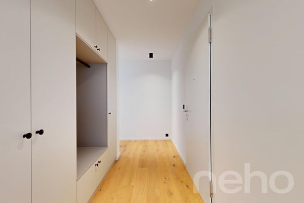 Moderne 4.5-Zimmer-Gartenwohnung mit hochwertiger Ausstattung in Uster 4