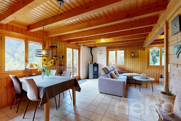 Exclusif: Chalet de 3 chambres avec une magnifique vue 4