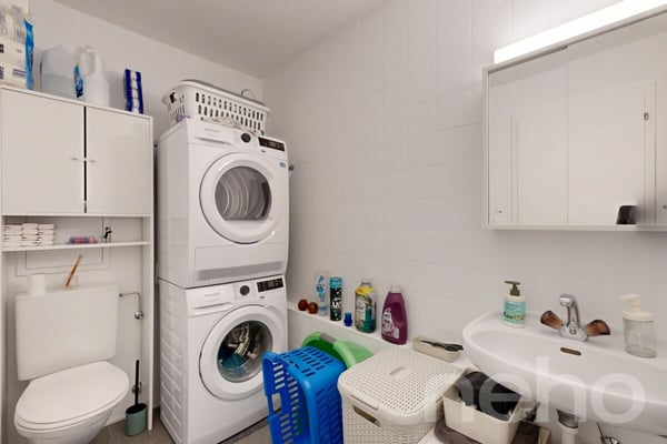 Charmant appartement de 3.5 pièces avec balcon et 2 salles d'eau 10