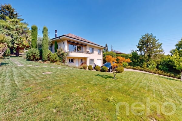 Superbe maison individuelle avec vue sur le Léman à Échandens
