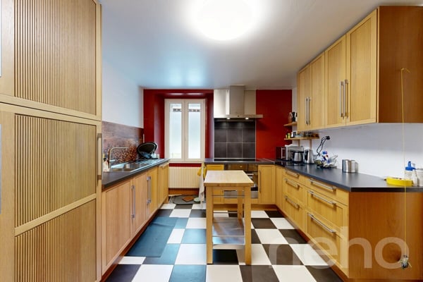 Martigny-Combe : Grande maison villageoise de 2 appartements avec vue 4