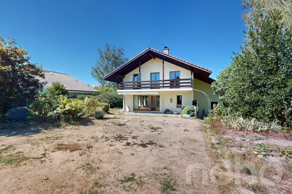3.5-Zimmer-Einfamilienhaus mit grossem Grundstück in ruhiger Lage 2